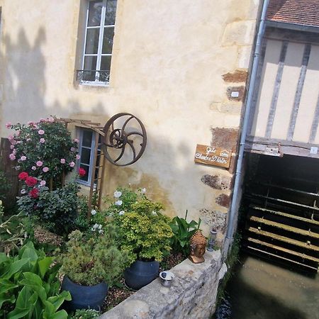 Gite Du Moulin De Barutel: Cozy Couple's Retreat with Spa Mamers Exterior photo