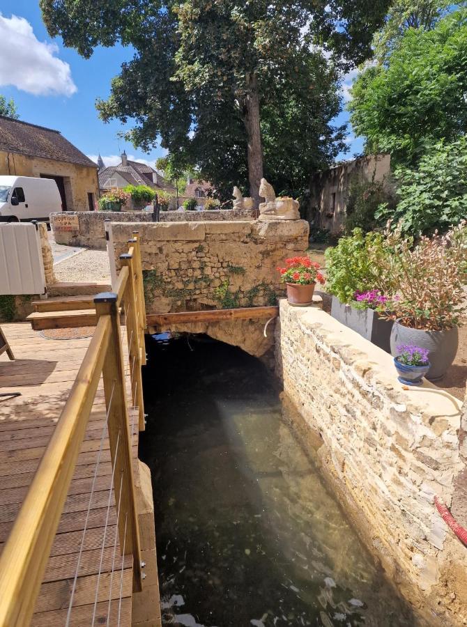 Gite Du Moulin De Barutel: Cozy Couple's Retreat with Spa Mamers Exterior photo