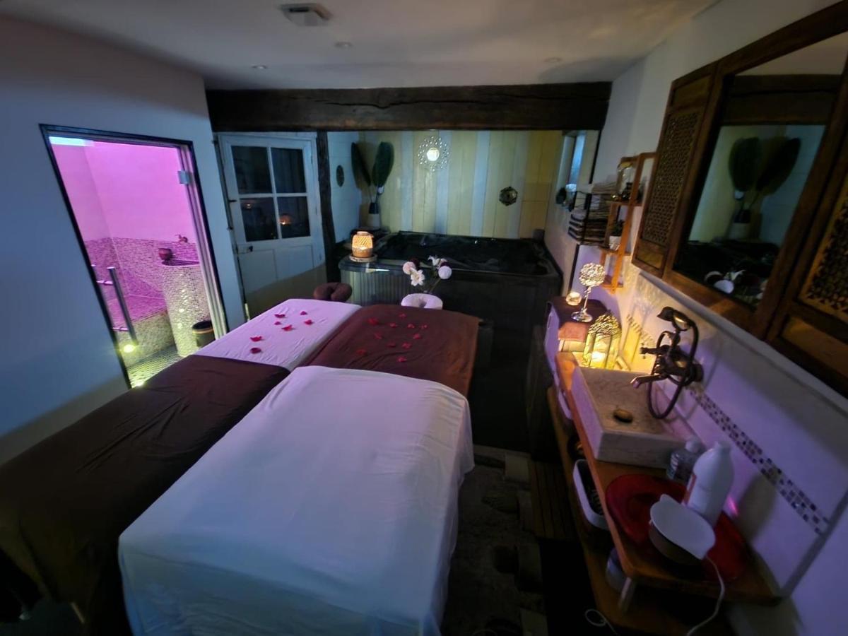 Gite Du Moulin De Barutel: Cozy Couple's Retreat with Spa Mamers Exterior photo